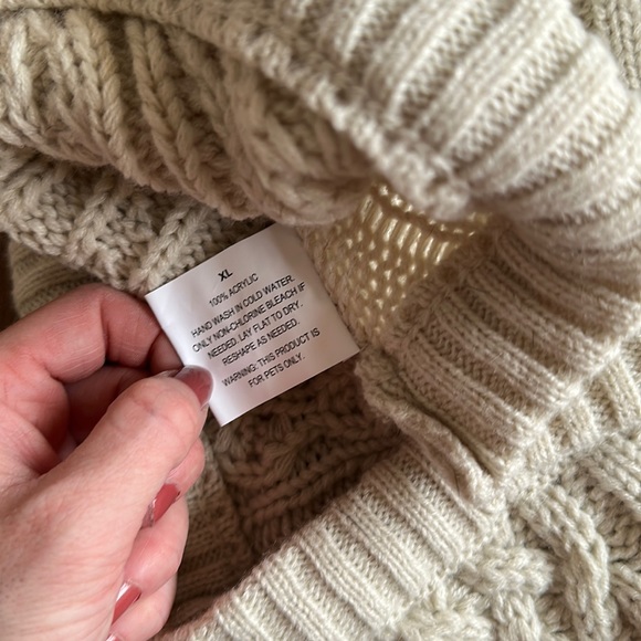 Dog Sweater - Picture 3 of 3